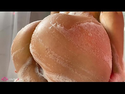 ❤️ UBrunette uphulula amaphambili ePussy ngeVibrator ukuya kwi-Intense Orgasm kwiShower ☑  kuthi xh.hentaibar.ru